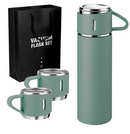 Termo con vasos conserva su temperatura